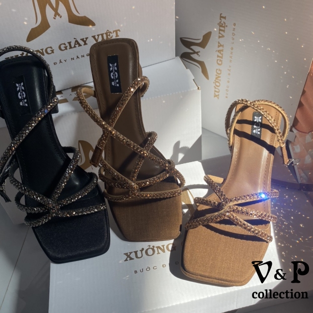 sandal đinh đá 2